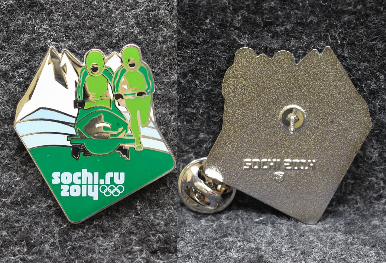 Знак Бобслей Олимпиада Сочи 2014 год Томпак, эмаль