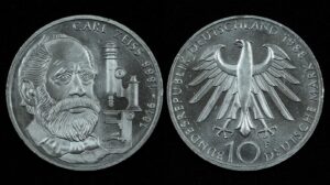 Купить Германия 10 марок 1988 год 100 лет со дня смерти Карла Фридриха Цейса (№26)