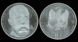 Купить Германия 10 марок 1993 год 150 лет со дня рождения Роберта Коха (№355)
