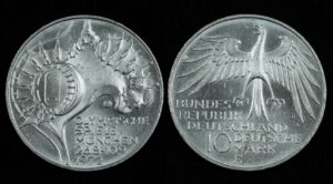 Купить Германия 10 марок 1972 год XX летние Олимпийские Игры, Мюнхен 1972 — Стадион (№307)