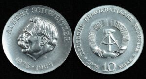 Купить Германия-ГДР 10 марок 1975 год 100 лет со дня рождения Альберта Швейцера /большой герб/ (№401)
