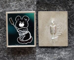 купить Знак Олимпийский мишка Гребля