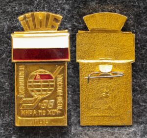 купить Знак Чемпионат мира по хоккею Москва 1986 год ПНР