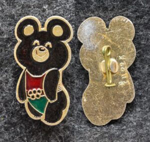 Знак Олимпийский мишка