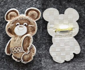 Знак Олимпийский мишка