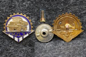 Знак МАЗ ( Минский автомобильный завод )